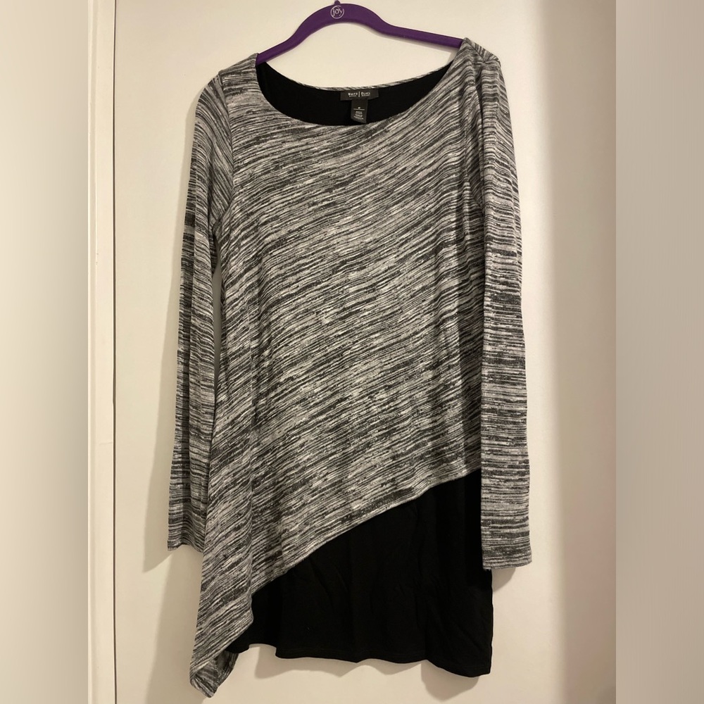 White House Black Market Charcoal and Ebony Top